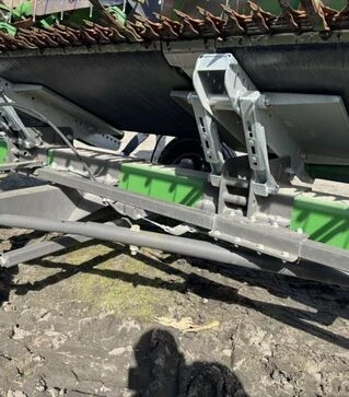 Жниварка зернова John Deere 630X, 2019 р.в. + транспортний візок, б/в