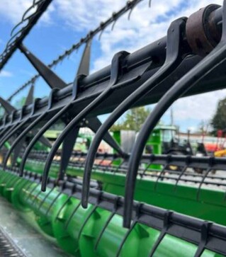 Жниварка зернова John Deere 625F HydraFlex, 2015 р.в, б/в