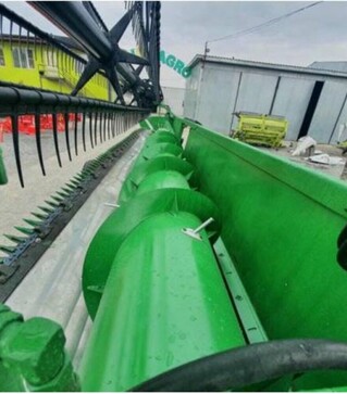 Жниварка зернова John Deere 930F, 1999 р.в, б/в