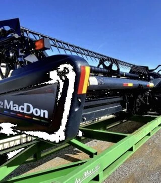 Жниварка зернова MacDon FD70, 2011 р.в, б/в