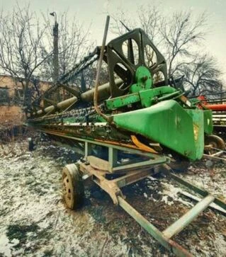 Жниварка зернова John Deere 925F, 2005 р., б/в