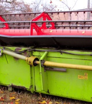 Жниварка зернова Claas Avto-Contour C900, 2001 р., б/в