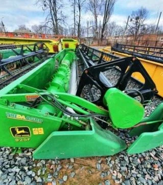 Жниварка зернова John Deere 925F, 2003 р.в., б/в