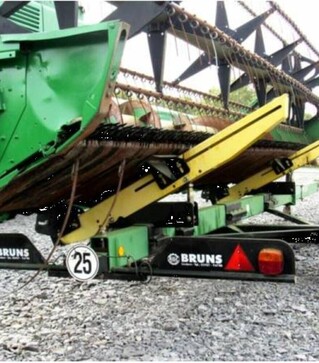 Жниварка зернова John Deere 622R, 2005 р.в, б/в