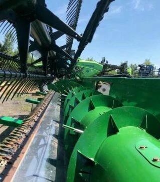 Жниварка зернова John Deere 925F, 2005 р, б/в