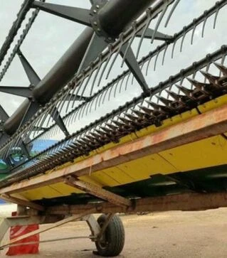 Жниварка зернова John Deere 925F, 2000 р.в, б/в