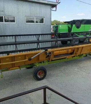 Жниварка зернова CAT F30, 2004 р.в, б/в