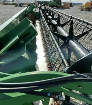 Жниварка зернова John Deere 630F Hydra Flex, 2004 р.в, б/в