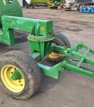 Жниварка зернова John Deere 630R, 2012 р.в., б/в