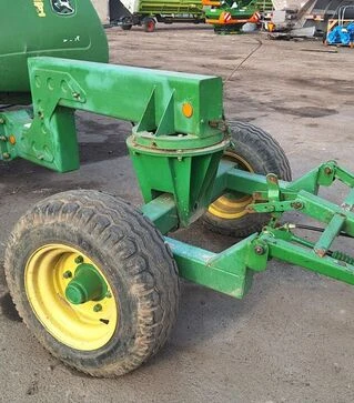 Жниварка зернова John Deere 630R, 2004 р.в, б/в