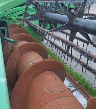 Жниварка зернова John Deere 625R, 2011 р.в, б/в