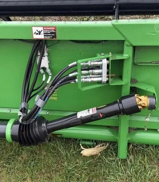 Жниварка зернова John Deere 630F, 2011 р, б/в