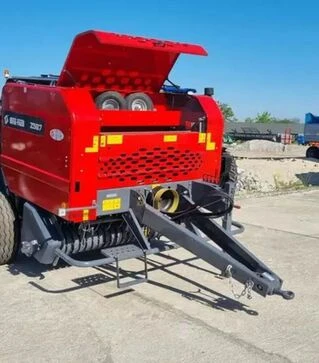 Прес-підбирач рулонний Metal-Fach Z 587