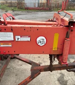 Пресс-подборщик тюковый Massey Ferguson 1835 б/у