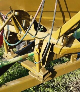 Разбрасыватель удобрений Amazone ZA-M 1001, 24 м, б/у