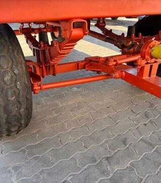 Розкидач органічних добрив Agromet, 4 т, на ресорах
