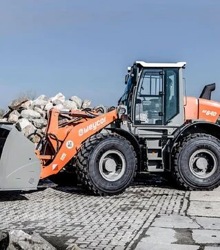 Самоходный погрузчик WEYCOR (ATLAS) AR 640