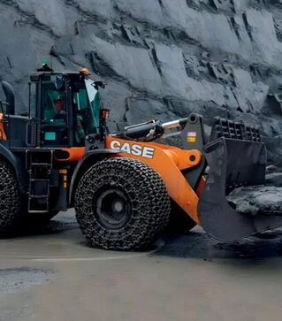 Фронтальный погрузчик CASE 1021F