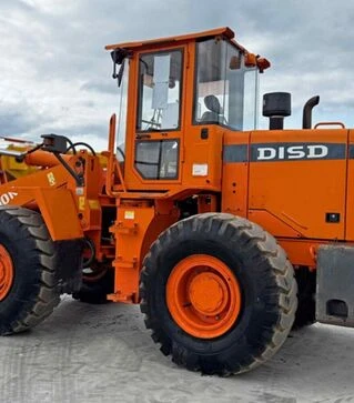 Погрузчик фронтальный DOOSAN DISD SD300, 2013 г.в., 8810 м/ч, б/у (25070050)