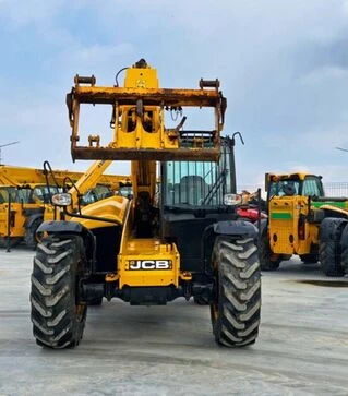 Телескопический погрузчик JCB 531-70, 2019 г.в., 819 м/ч, б/у (24080024)