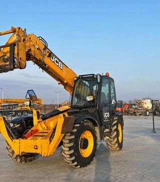 Телескопический погрузчик JCB 535-140, 2015 г.в., 4853 м/ч, б/у (25030032)