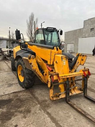 Телескопический погрузчик JCB 535-125, 2016 г., 6000 м/ч, б/у