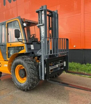 Погрузчик самоходный JAC CPCD 35 4x4, 2024 г.в., б/у