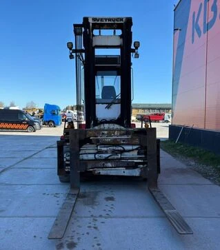 Навантажувач самохідний Svetruck 1260 30, 2006 р.в., 18224 м/год, б/в
