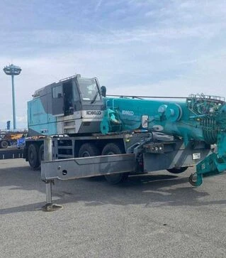 Автокран KOBELCO RK700 EG03, 2011 г.в., 5800 м/ч, б/у