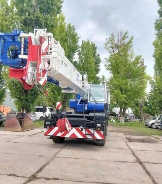 Автокран вездеходный Tadano GR-300EX, 2026 г.в.