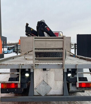 Кран-манипулятор Mercedes-Benz Atego 1018 4x4, 2010 г.в., 287111 км, б/у