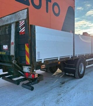 Кран-манипулятор SCANIA P 320 4x2, 2011 г.в., 422000 км, б/у