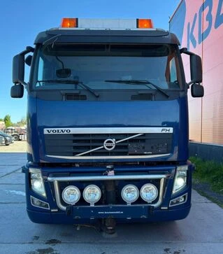 Кран-манипулятор VOLVO FH500 8x2, 2010 г.в., 645717 км, б/у
