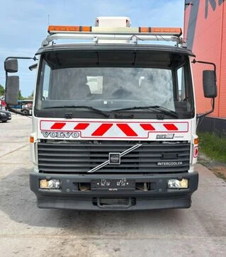 Автовышка Volvo FL 614 4x2 2000 г.в., б/у