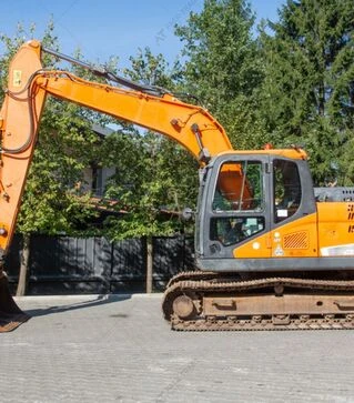 Экскаватор гусеничный DOOSAN DX 140 LC, 2018 г.в., 3694,3 м/час, б/у (5465)
