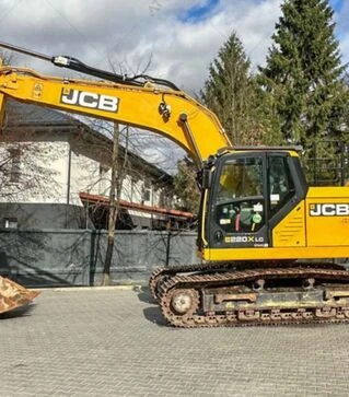 Экскаватор гусеничный JCB 220X LC, 2022 г.в., 3786 м/ч, б/у (5490)
