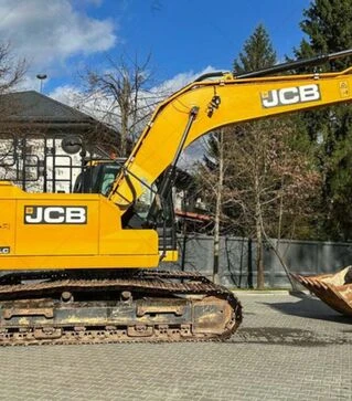 Экскаватор гусеничный JCB 220X LC, 2022 г.в., 3786 м/ч, б/у (5490)