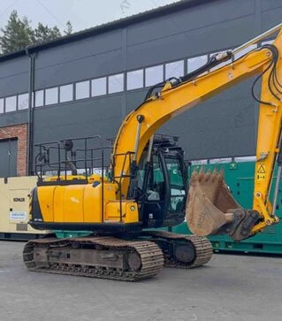 Экскаватор гусеничный JCB JS130 LC, 2019 г.в., 6700 м/ч, б/у (6465)