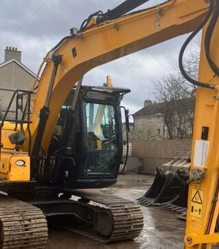 Экскаватор гусеничный JCB JS145LC+, 2018 г.в., 6706 м/ч, б/у