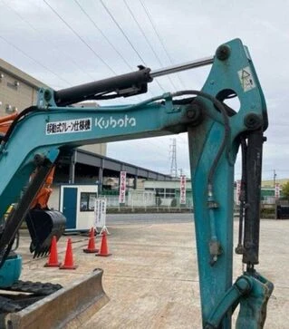 Экскаватор гусеничный KUBOTA U-40-6, 2015 г.в., 4800 м/ч, б/у
