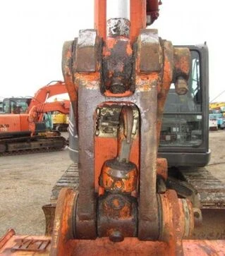 Экскаватор гусеничный HITACHI ZX75UR-3, 2012 г.в., 5700 м/ч, б/у