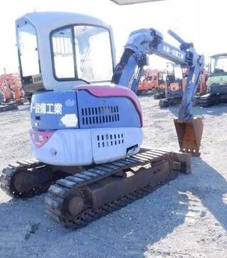 Экскаватор гусеничный KOMATSU PC30UU-3, 2001 г.в., 4100 м/ч, б/у