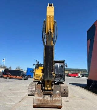 Экскаватор гусеничный Caterpillar 330 FL, 2018, г.в., 7137 м/ч, б/у
