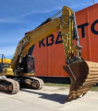 Экскаватор гусеничный Caterpillar 352, 2020, г.в., 8654 м/ч, б/у