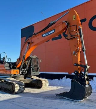 Экскаватор гусеничный Doosan DX 255 LC-5, 2021, г.в., 7033 м/ч, б/у