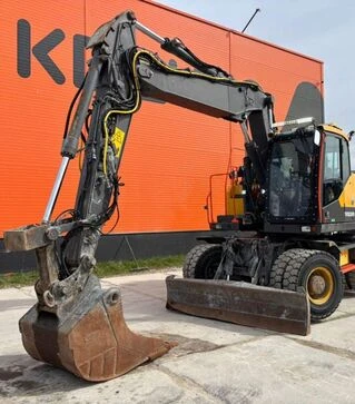Екскаватор колісний Volvo EW 160 E, 2017, р.в., 8415 м/год, б/в