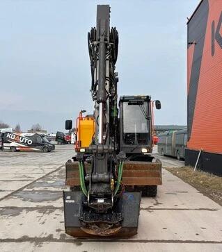 Екскаватор колісний Volvo EWR 150 E, 2019, р.в., 8145 м/год, б/в