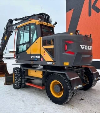 Екскаватор колісний Volvo EWR 170 E, 2019, р.в., 9032 м/год, б/в