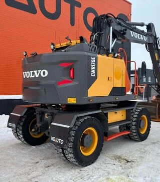 Екскаватор колісний Volvo EWR 170 E, 2019, р.в., 9032 м/год, б/в
