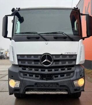 Самосвал Mercedes-Benz Arocs 4151 8x4, 2016 г.в., 64619 км, б/у